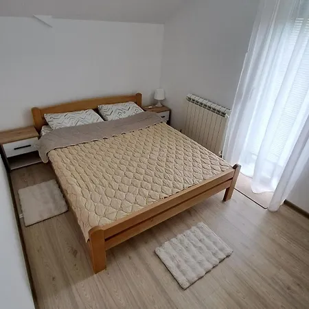 Neva Apartman Belgrád